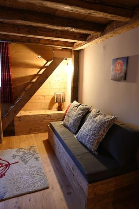 Three Bedroom Apartment, Samoens, Grand Massif Exterior photo